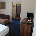 Victoria 4* Martin